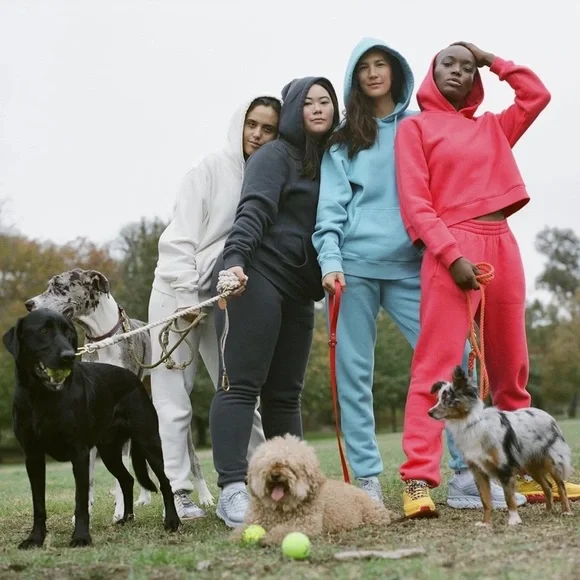 NWT Outdoor Voices Nimbus Sweatpants sz L Color Apple - Picture 4 of 9